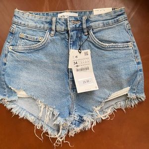 ZARA HIGH RISE JEAN SHORTS